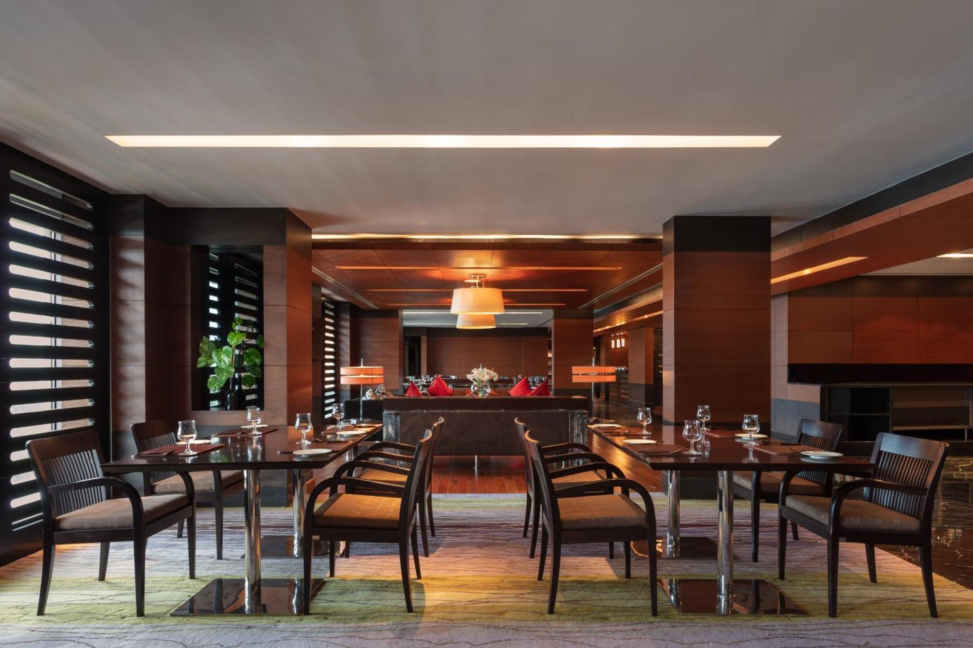 Le Meridien Coimbatore Exterior photo