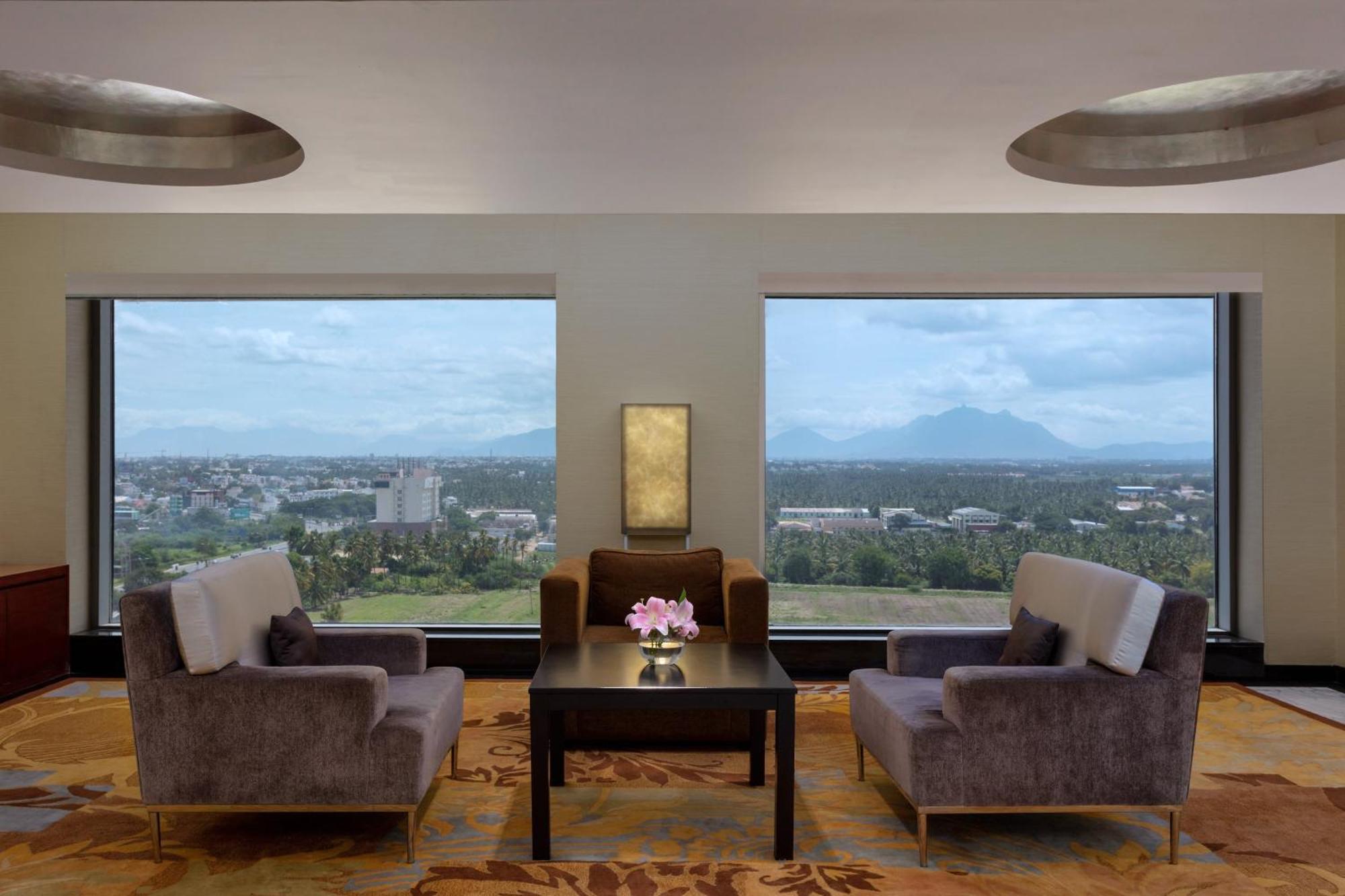Le Meridien Coimbatore Exterior photo
