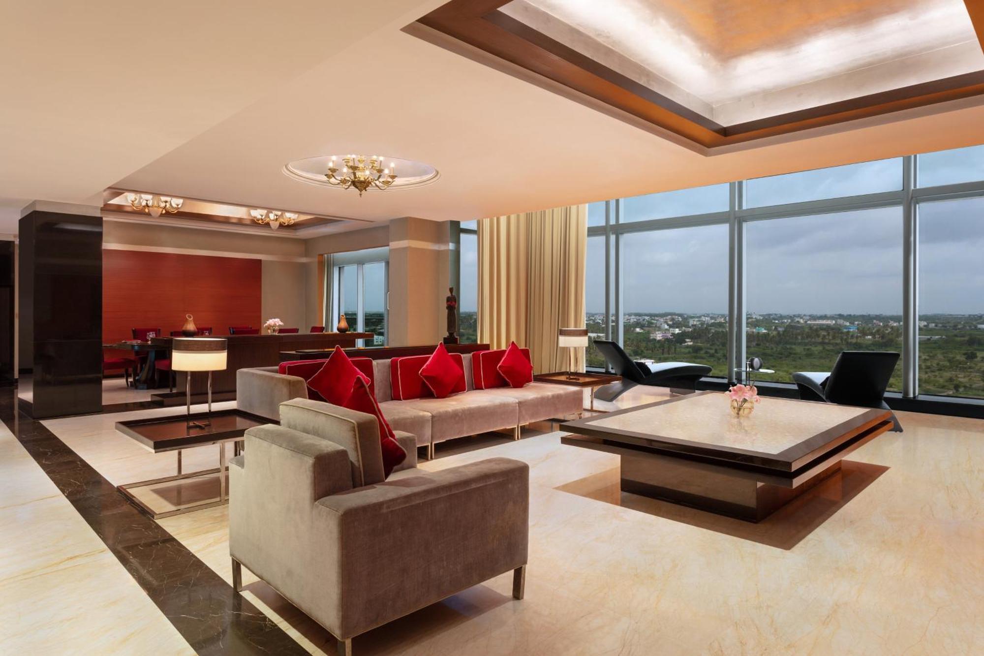 Le Meridien Coimbatore Exterior photo